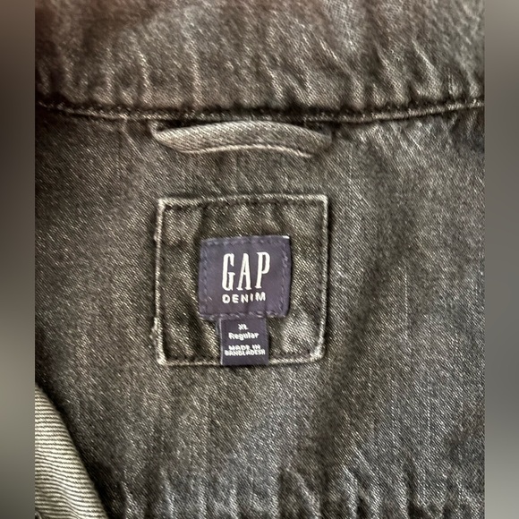 GAP KIDS Charcoal Denim Jacket - Picture 3 of 9